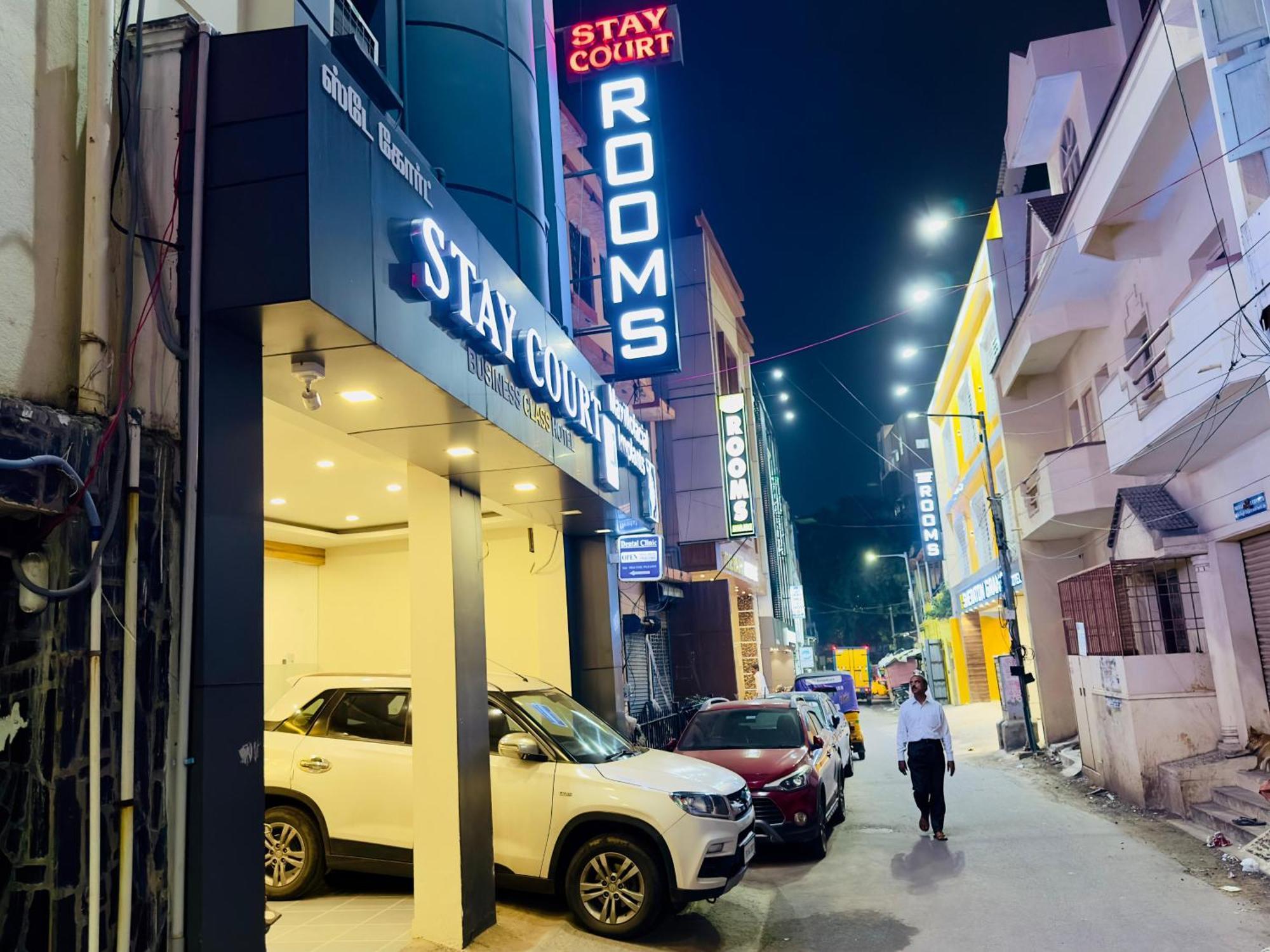 Stay Court - Business Class Hotel - Near Central Railway Station 첸나이 외부 사진